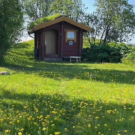Gardshytten, Dverbergveien 143 *